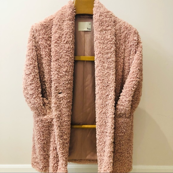 Wilfred Sweaters - Wilfred free (aritzia) plush cardigan size xs